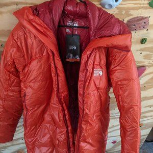 Mountain Hardwear Phantom Down Parka Men's L